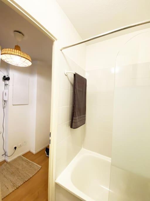 L'Hermes - Wifi - Parking - Netflix Villeurbanne Luaran gambar